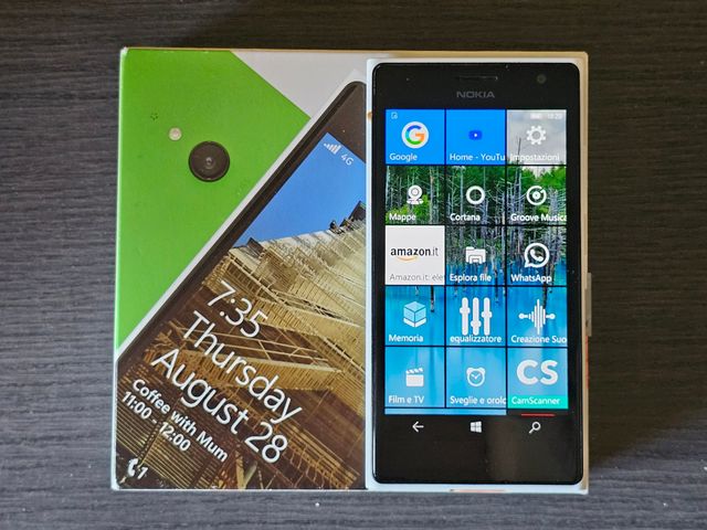 Nokia Lumia 735: Smartphone Windows