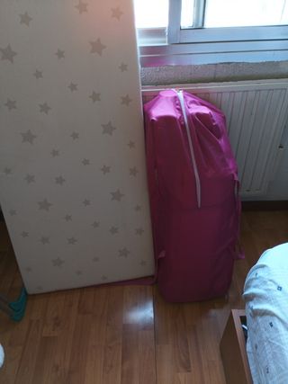 Cuna  bebé rosa - Plegable