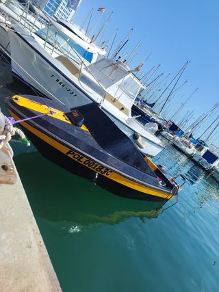 Se vende lancha río 400 olé