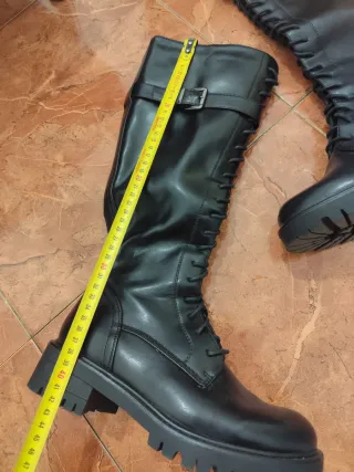 ‼️ PRECIO NO NEGOCIABLE ‼️ 
Botas negras altas