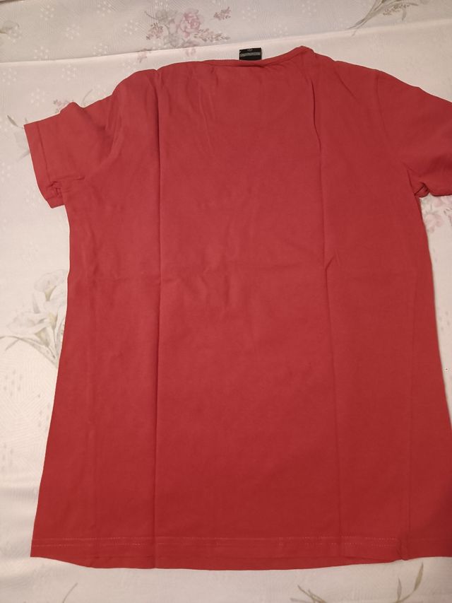 T-shirt rossa Security Staff 