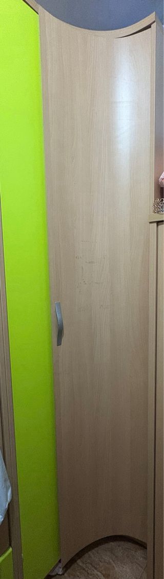 Armario ropero madera beige