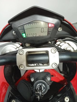 Ducati Hypermotard 1100 - Impecable