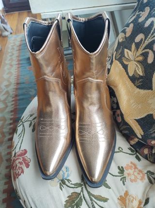 Botines dorados | Botas vaqueras