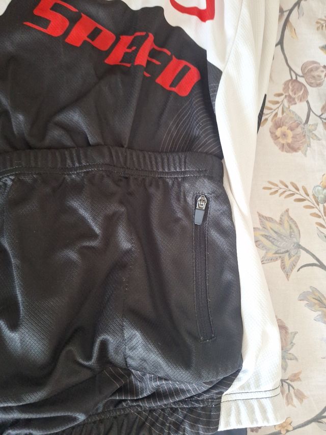 Maillot ciclismo Crivit: conjunto