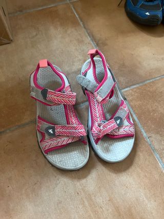 Sandalias Decathlon niña nº35