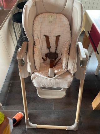 Trona bebé convertible en hamaca - Como nueva