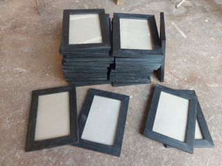 35 Portafoto in legno neri