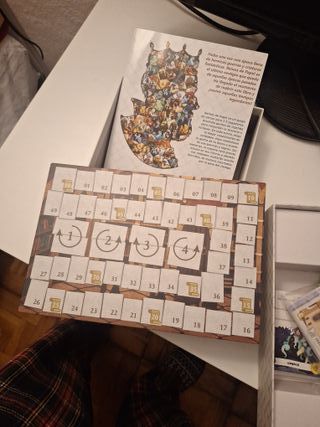 Reinos de Papel: Juego de Mesa