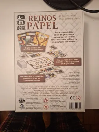 Reinos de Papel: Juego de Mesa