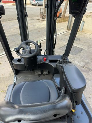 Carretilla elevadora Linde E15