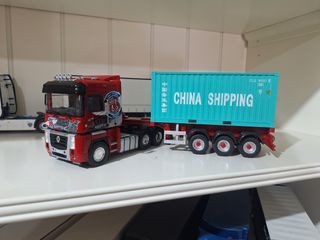 Camión Renault Magnum 1:43