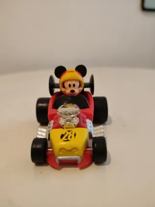 Mickey mouse coche carreras hot rod