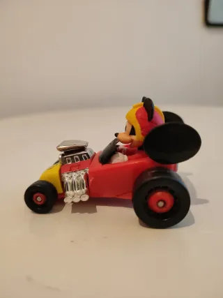 Mickey mouse coche carreras hot rod