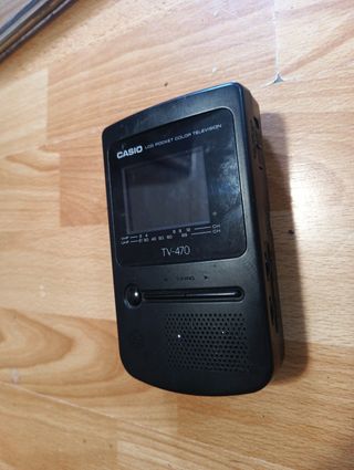 2 Radios Casio TV-470 & TV-1400