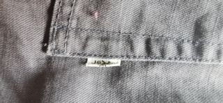 2 Vaqueros Levi's gris y azules hombre 2x20€