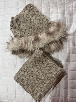 Gorro y bufanda beige - punto