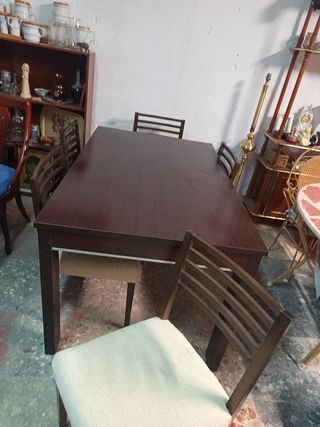 Mesa comedor + 5 sillas