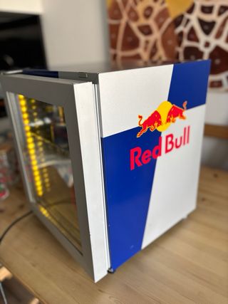 Mini nevera Red Bull