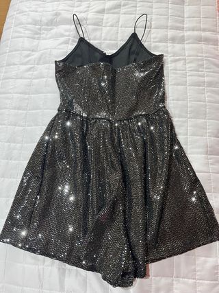 Mono negro lentejuelas Nochevieja