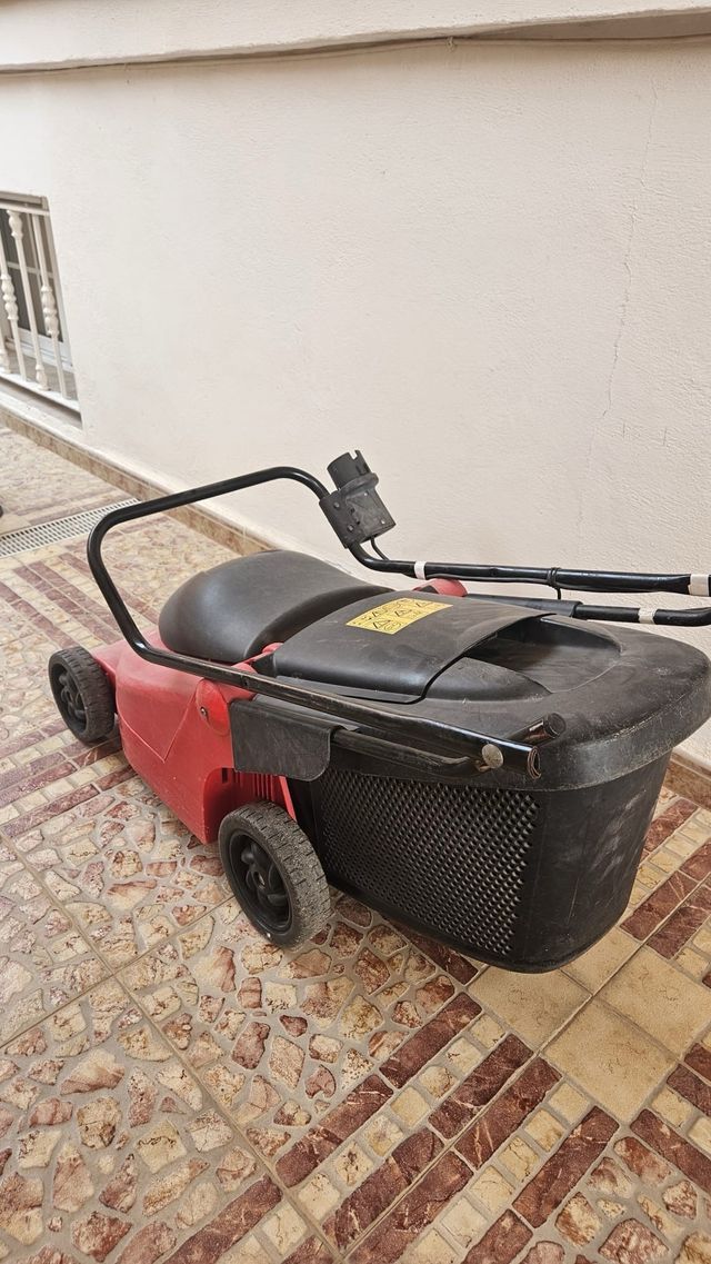 Cortacésped eléctrico