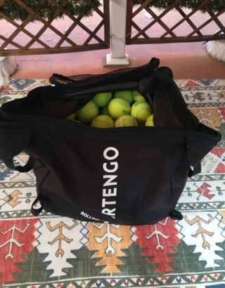 70 pelotas pádel