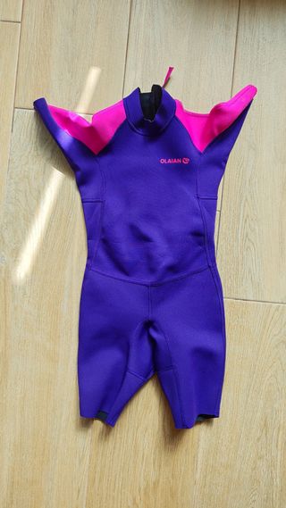 Traje neopreno niña Decathlon . altura 125-132 cm