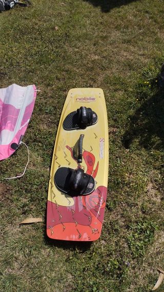 Pack cometas kitesurf:2 tablas + 4 cometas