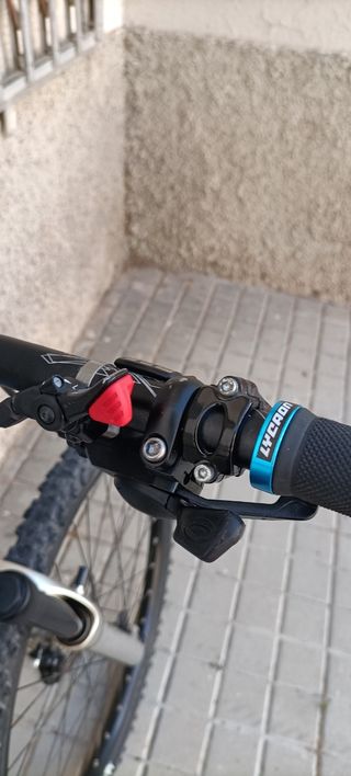 BICICLETA MTB BH DOBLE SUSPENSIÓN DE 26.