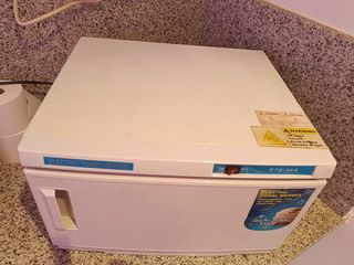 Calentador de Toallas Eléctrico RTD-16A