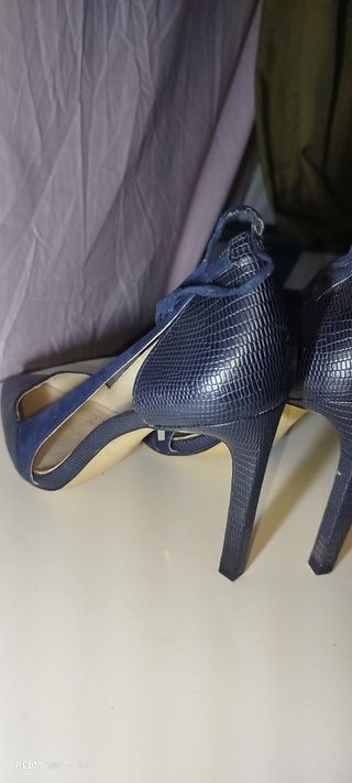 Zapatos tacón aguja azul marino6
