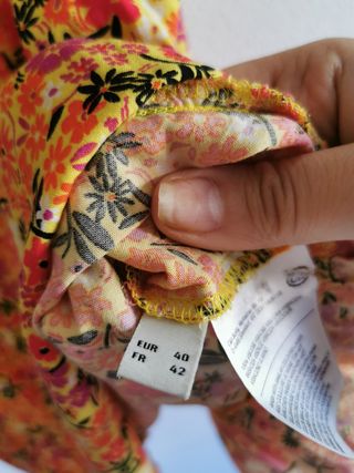 Vestido C&A flores - Talla L