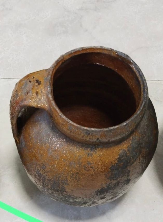 Vasija barro antigua