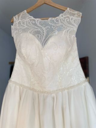 Vestido novia Anna Z Romantic 28 T52 nuevo