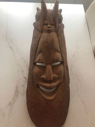 Máscara africana antigua Artesanal