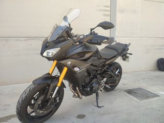 Yamaha Tracer 900 - Moto