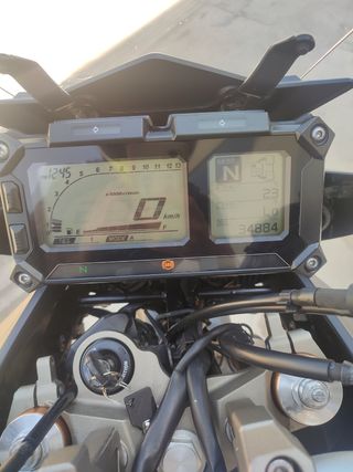 Yamaha Tracer 900 - Moto