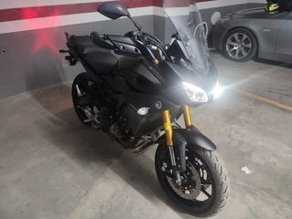 Yamaha Tracer 900 - Moto