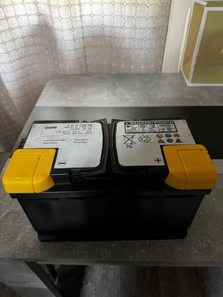 Batería marca BMW