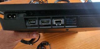 PS4 Pro (PlayStation 4 Pro) negra
