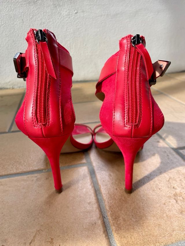 Sandali Zara rossi tacco 38