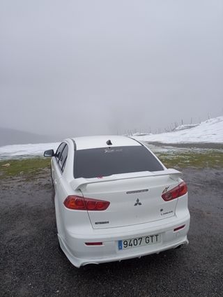 Mitsubishi Lancer 2010 2.0