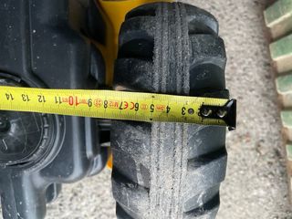 Tractor Infantil Pedales