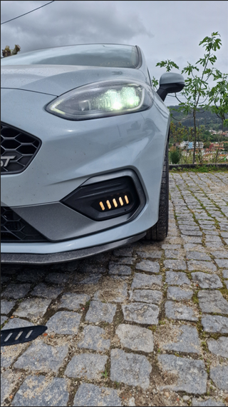 EMBLEMAS PARA ANTINIEBLAS – FORD FIESTA MK8