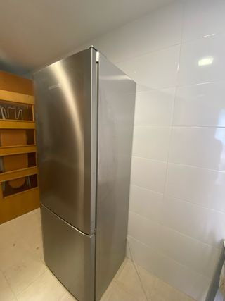 Nevera Liebherr - Acero inoxidable