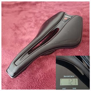 Sillín Carbono 121g