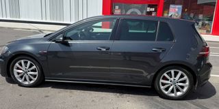 Volkswagen Golf GTI 2.0 TSI DSG