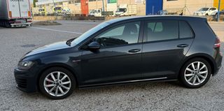 Volkswagen Golf GTI 2.0 TSI DSG