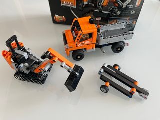 Lego Technic 42060 - 2 en 1