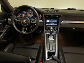 PORSCHE 911 Turbo